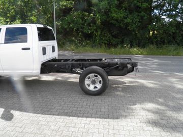 Dodge RAM - 8