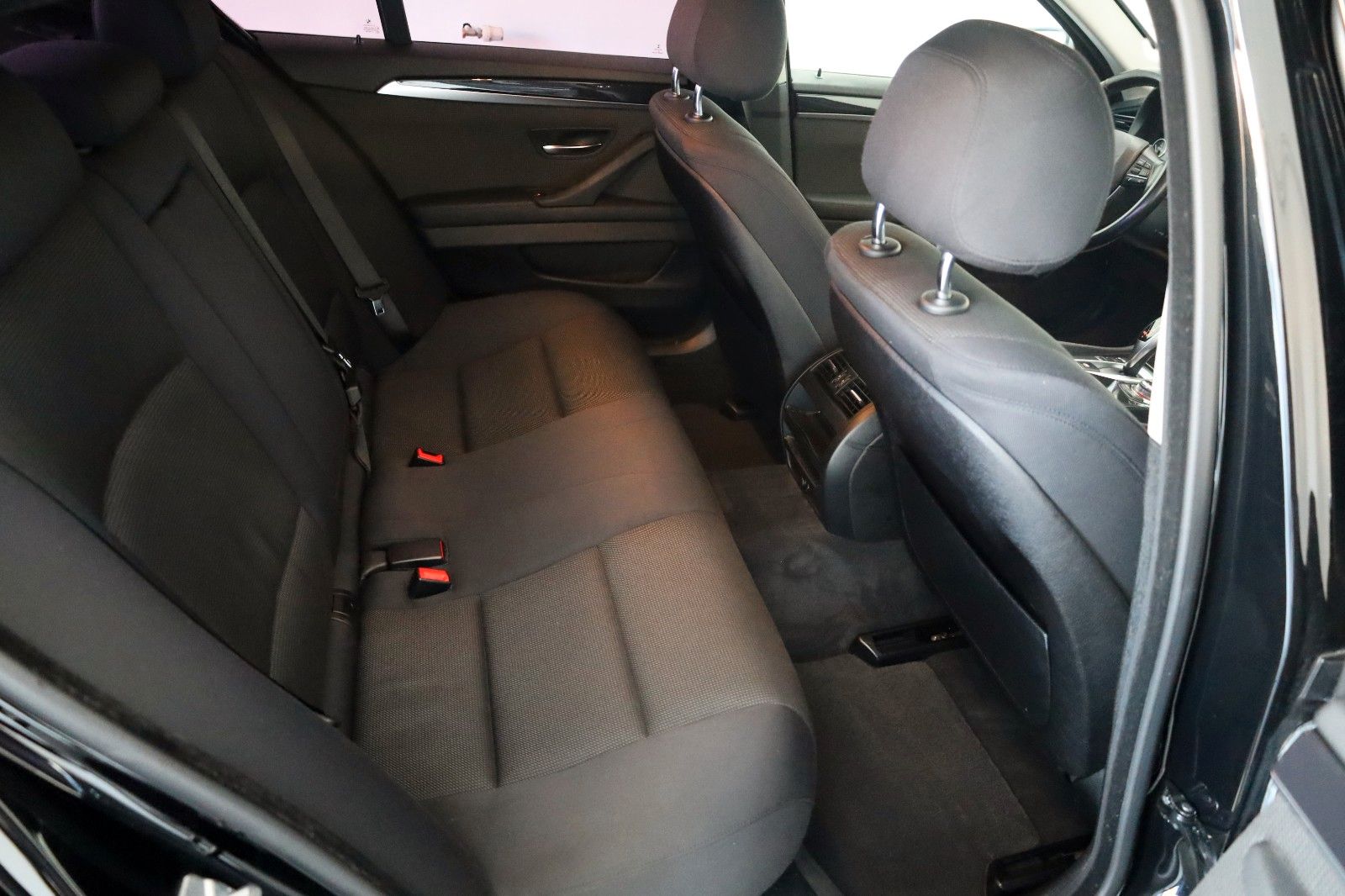 Fahrzeugabbildung BMW 520dA Lim.  Bi-Xenon,SH,PDC,Modellpflege