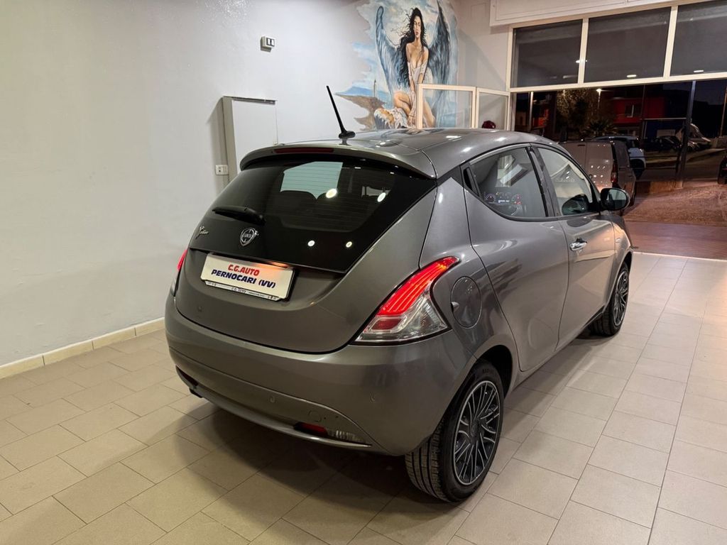 Image of Lancia Ypsilon