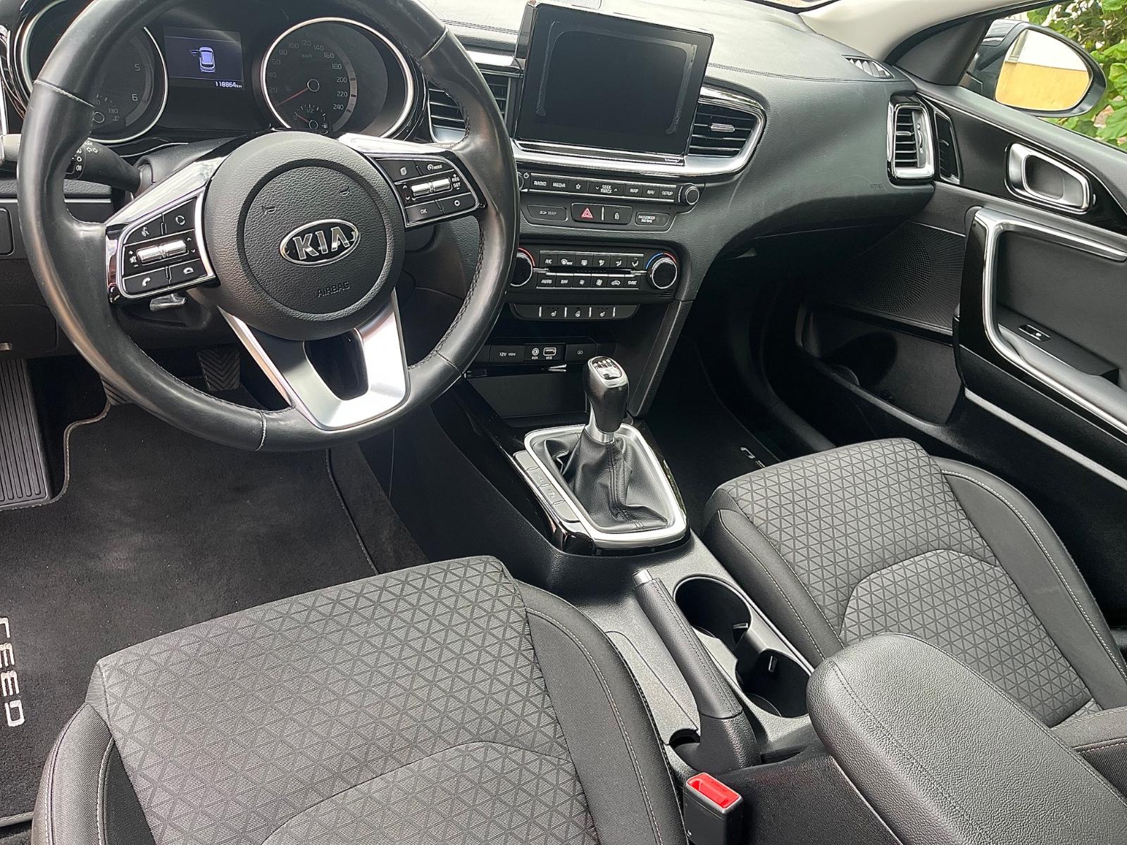 Kia cee'd Sportswagon 1.6 CRDi Spirit Sportswago...