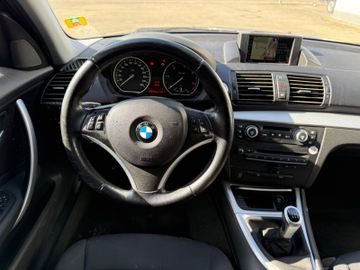 BMW 120d*NAVI*TEMPOMAT*