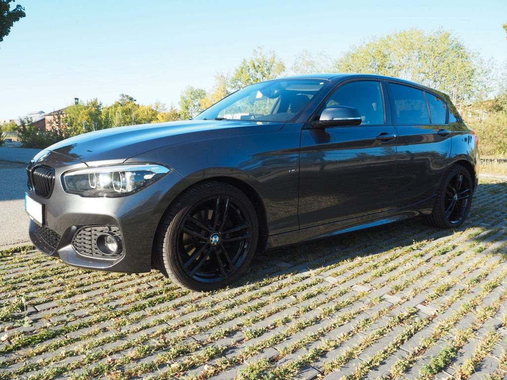 Image of BMW 120