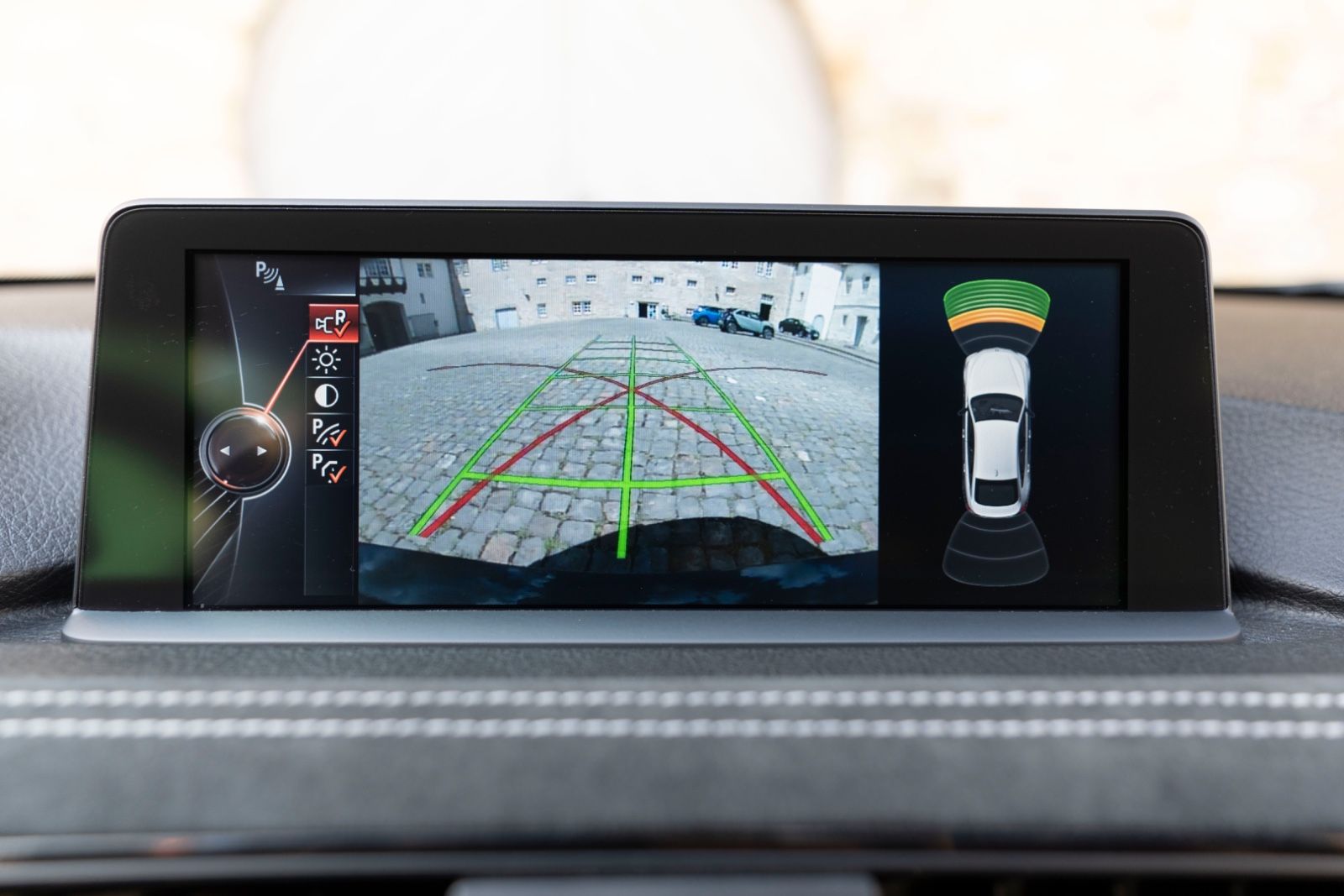 Fahrzeugabbildung BMW 435IX GC M-PERFORMANCE HUD H&K KAM NAV ALC