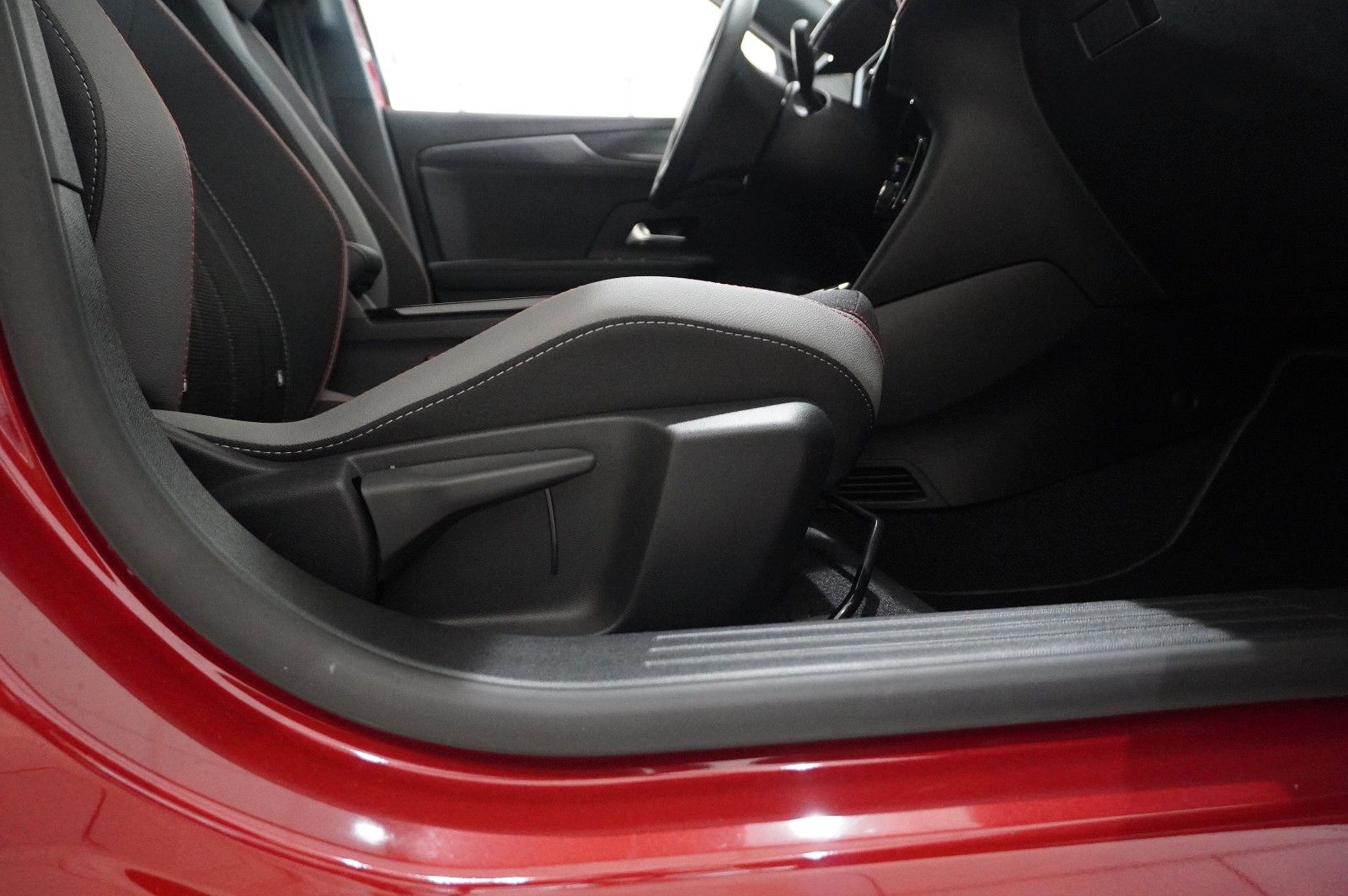 Fahrzeugabbildung Opel Mokka-e GS SPORT 1-PHASIG NAVI/LED/KAMERA/DAB+