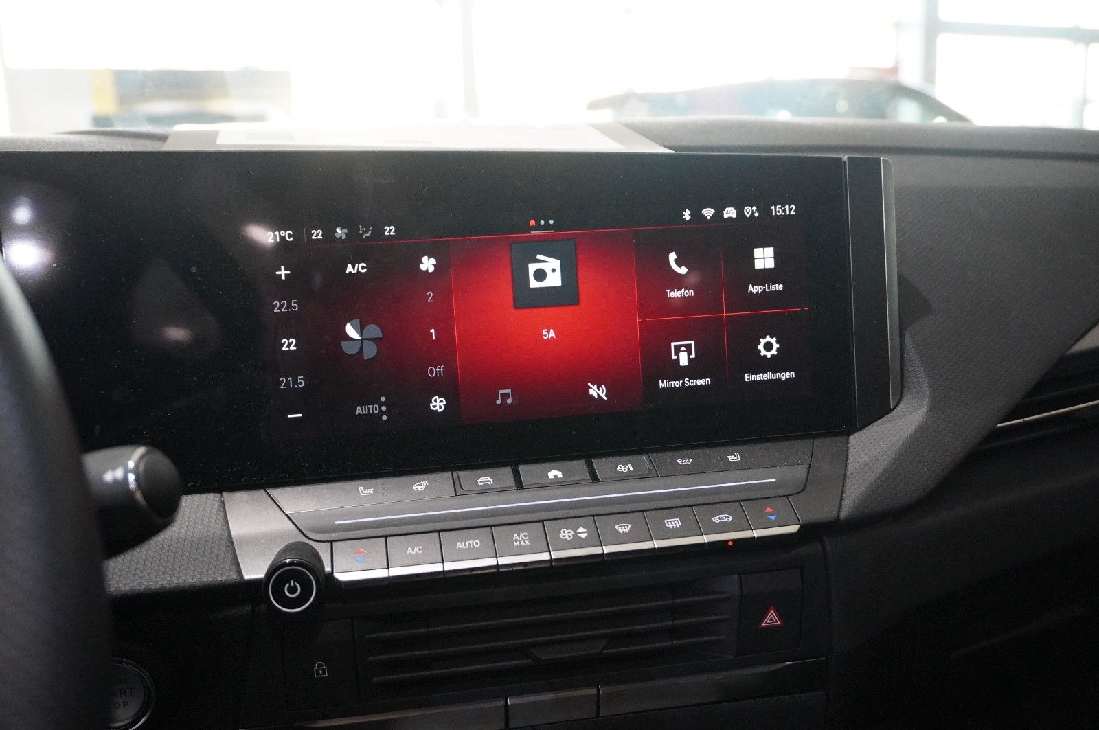 Fahrzeugabbildung Opel Astra L ST 1.2T ULTIMATE NAVI/LED/360°/VIRT/DAB+