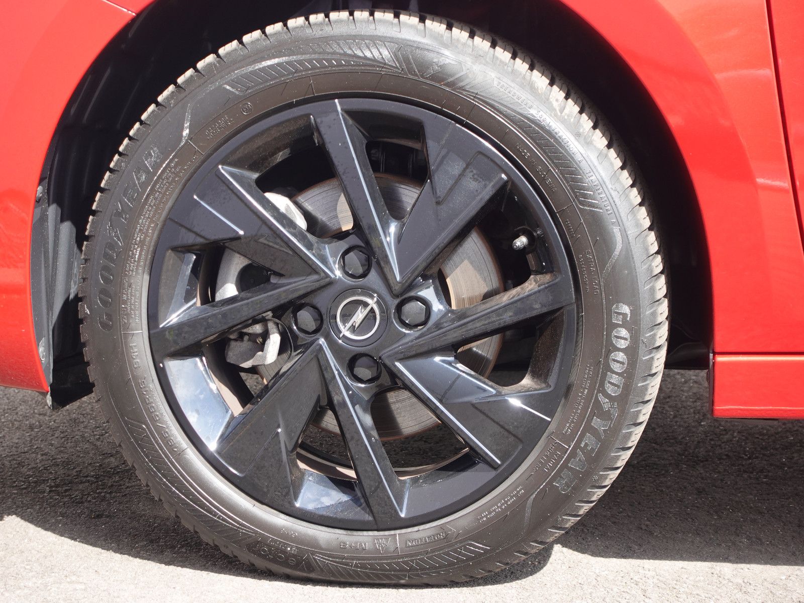 Fahrzeugabbildung Opel Corsa GS 1.2T,Navi,Kamera,Sitzhzg,MatrixLED,Allw