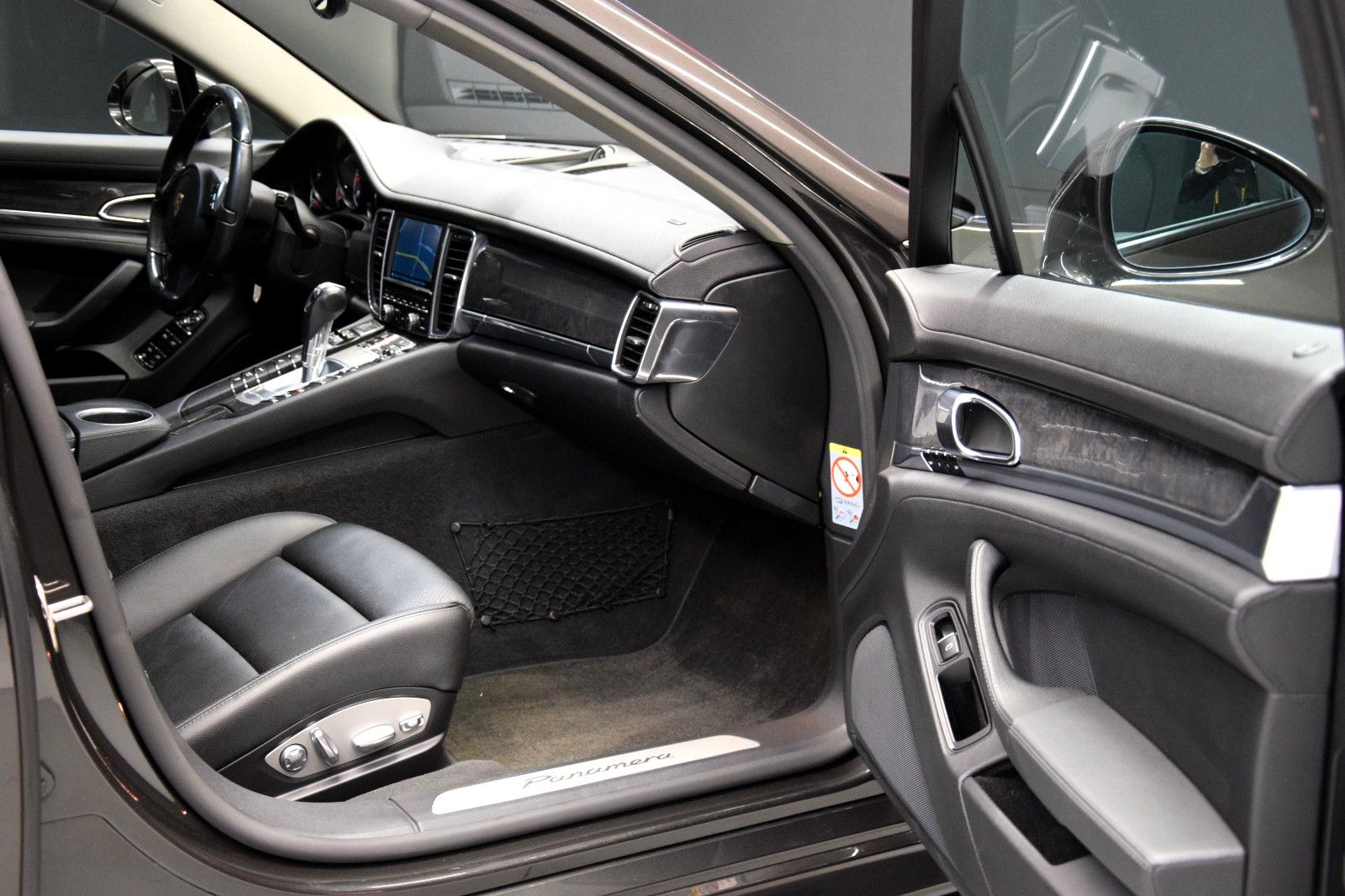 Fahrzeugabbildung Porsche Panamera Diesel ACC Bi-Xenon Kamera Sp.Chrono