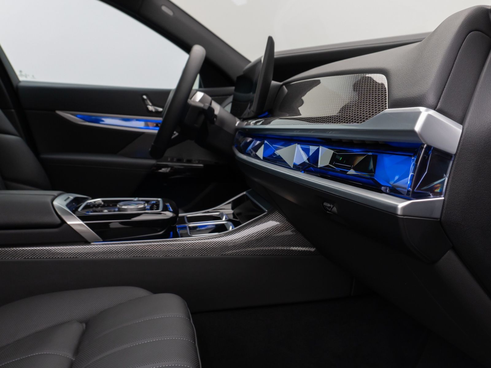 Fahrzeugabbildung BMW i7 xD60 M-Sport HUD Pano 360°Massage ACC Soft 21