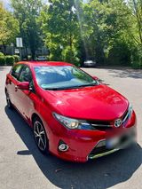 Toyota Auris Hybrid 1.8 TÜV NEU 5/27 - Toyota Auris in München