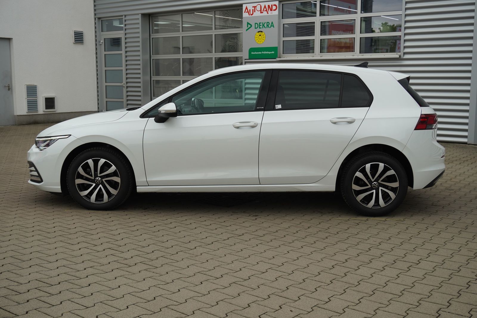 Volkswagen Golf VIII Active eTSI LED Navi ACC Totwinkel AHK foto 9