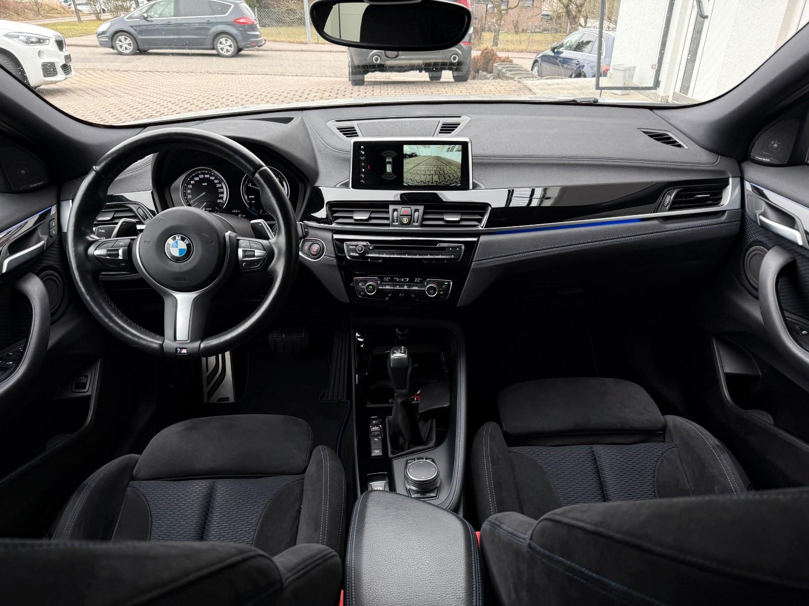BMW X2 xDrive25d M Sport M20" PANO AHK HeadUp HARMAN