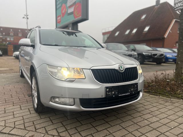 Skoda Superb Combi Elegance 4x4*TÜV*AHK*PDC*Klima