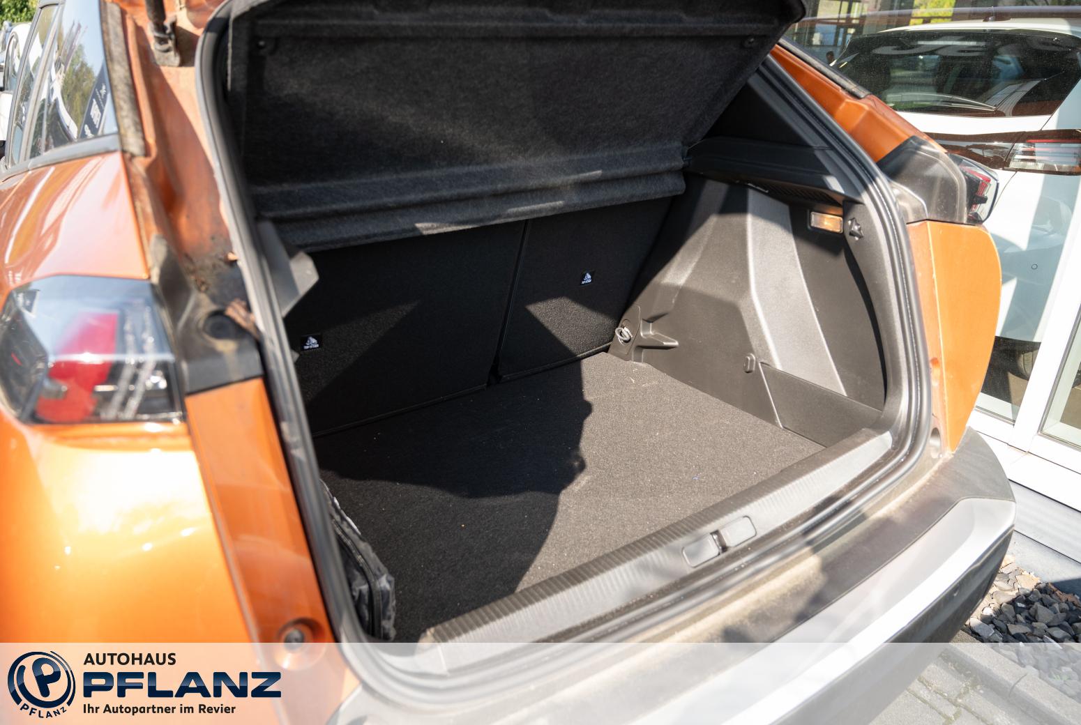 Peugeot 2008 Active Pack 1.2 PureTech 100 *AB 134€ ...