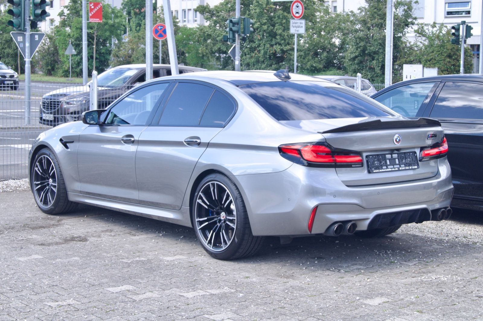 Fahrzeugabbildung BMW M5*AKRAPOVIC ANLAGE+CARBON+MOD.2019