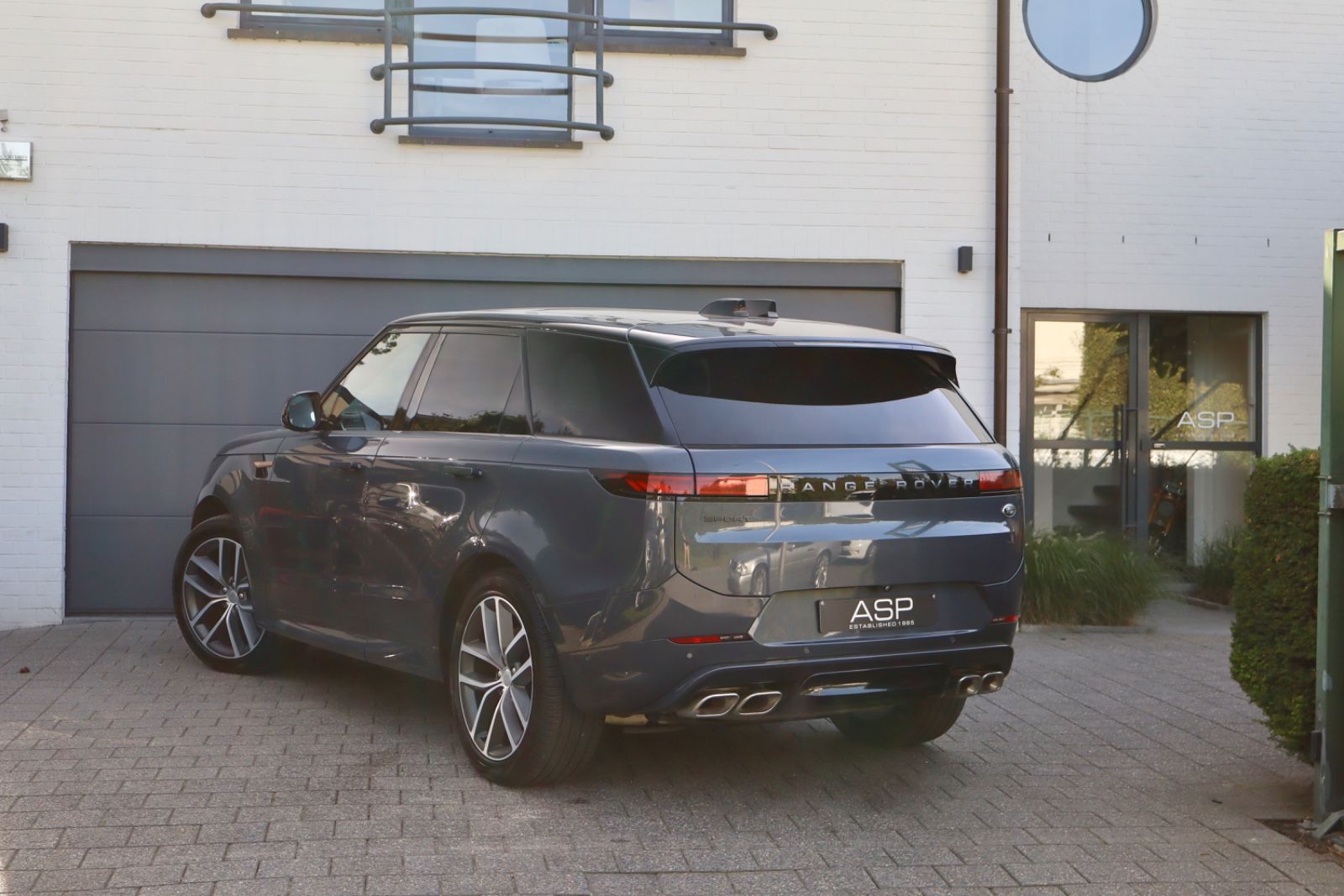 Land Rover Range Rover Sport First Edition imagem 3