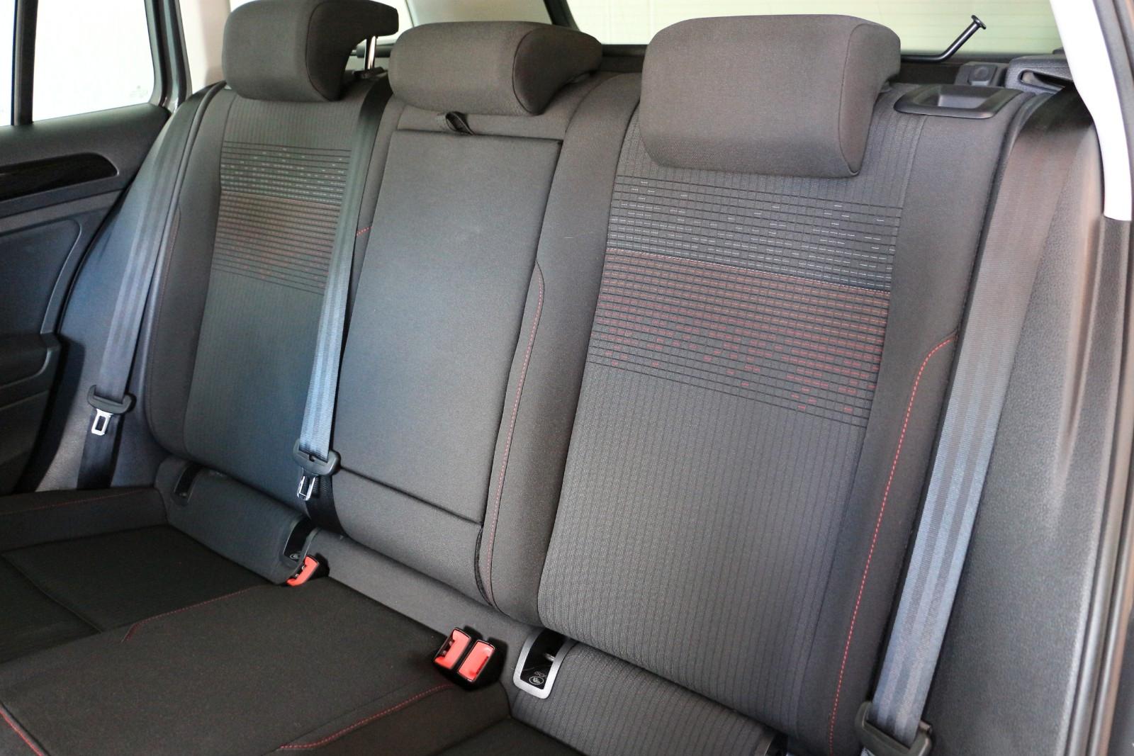 Volkswagen Golf VII Variant Sound 4Motion, Navi, LED, Cam.