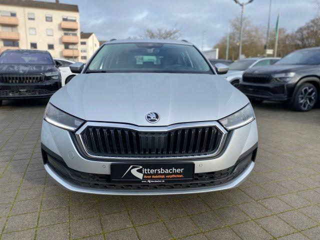 Skoda Octavia Combi 2.0 TDI DSG Tour LaneAssist Kessy