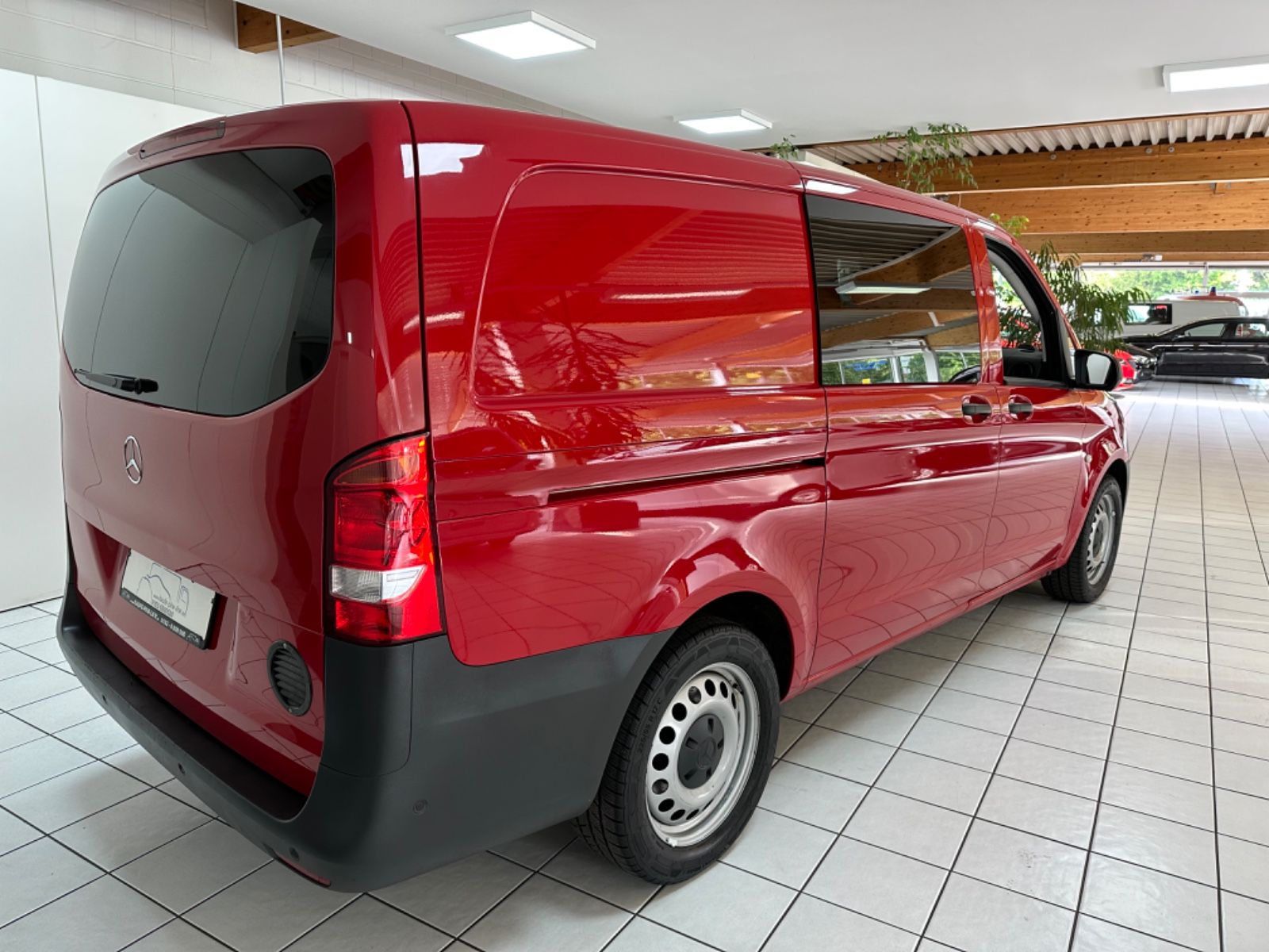 Fahrzeugabbildung Mercedes-Benz Vito Kasten 114 CDI, BT RWD lang*Werkstattwagen*