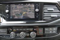 Volkswagen T6.1 Multivan Generation SIX 150PS DSG AHK Stand