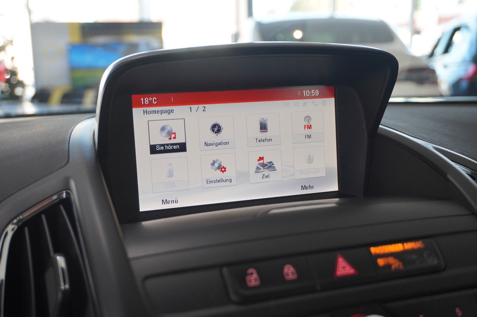 Fahrzeugabbildung Opel Zafira C Tourer 1.6 INNOVATION NAVI/BI-XENON/AHK