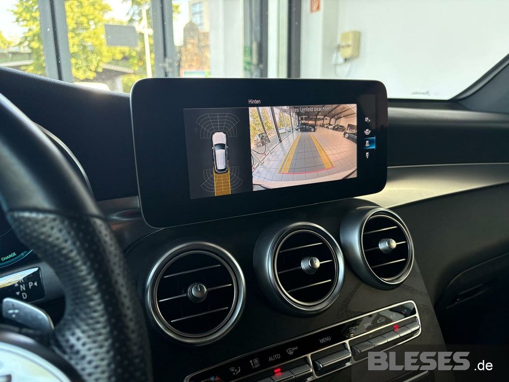 MERCEDES-BENZ GLC 200 – Bild 12