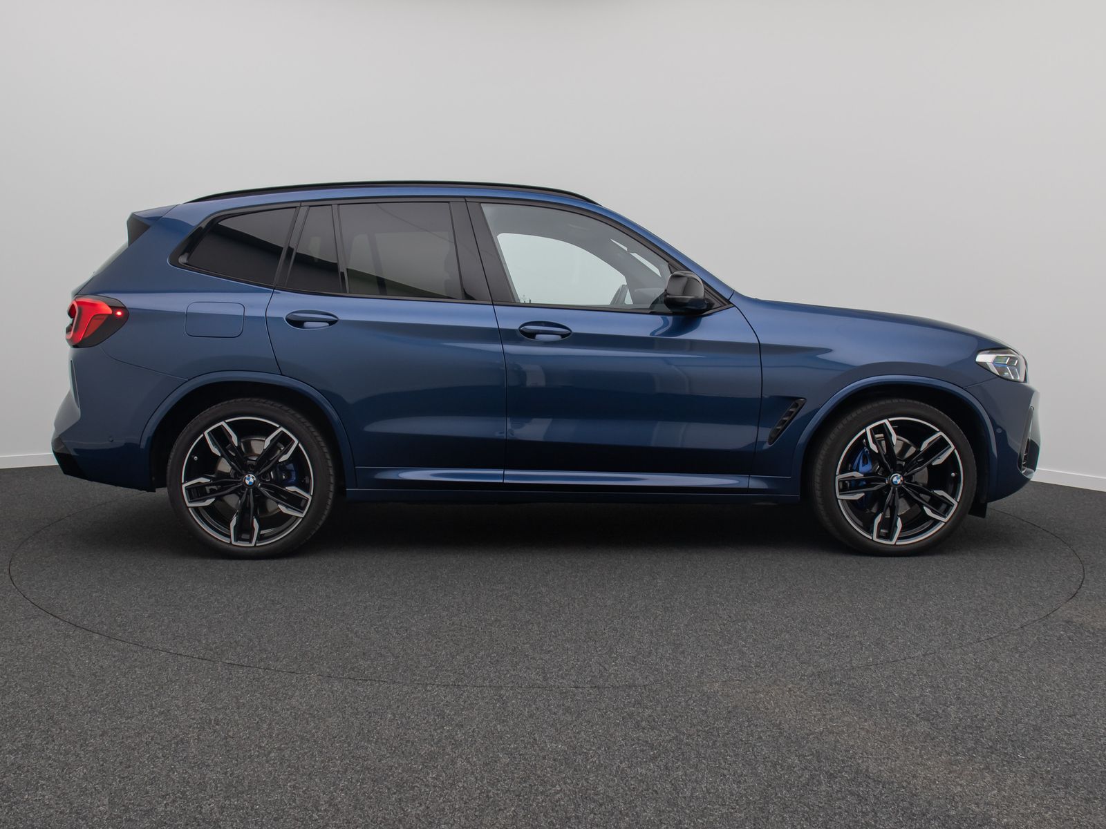 Fahrzeugabbildung BMW X3 M40i Kamera Laser HUD DAB HiFi Komfort 21Zoll