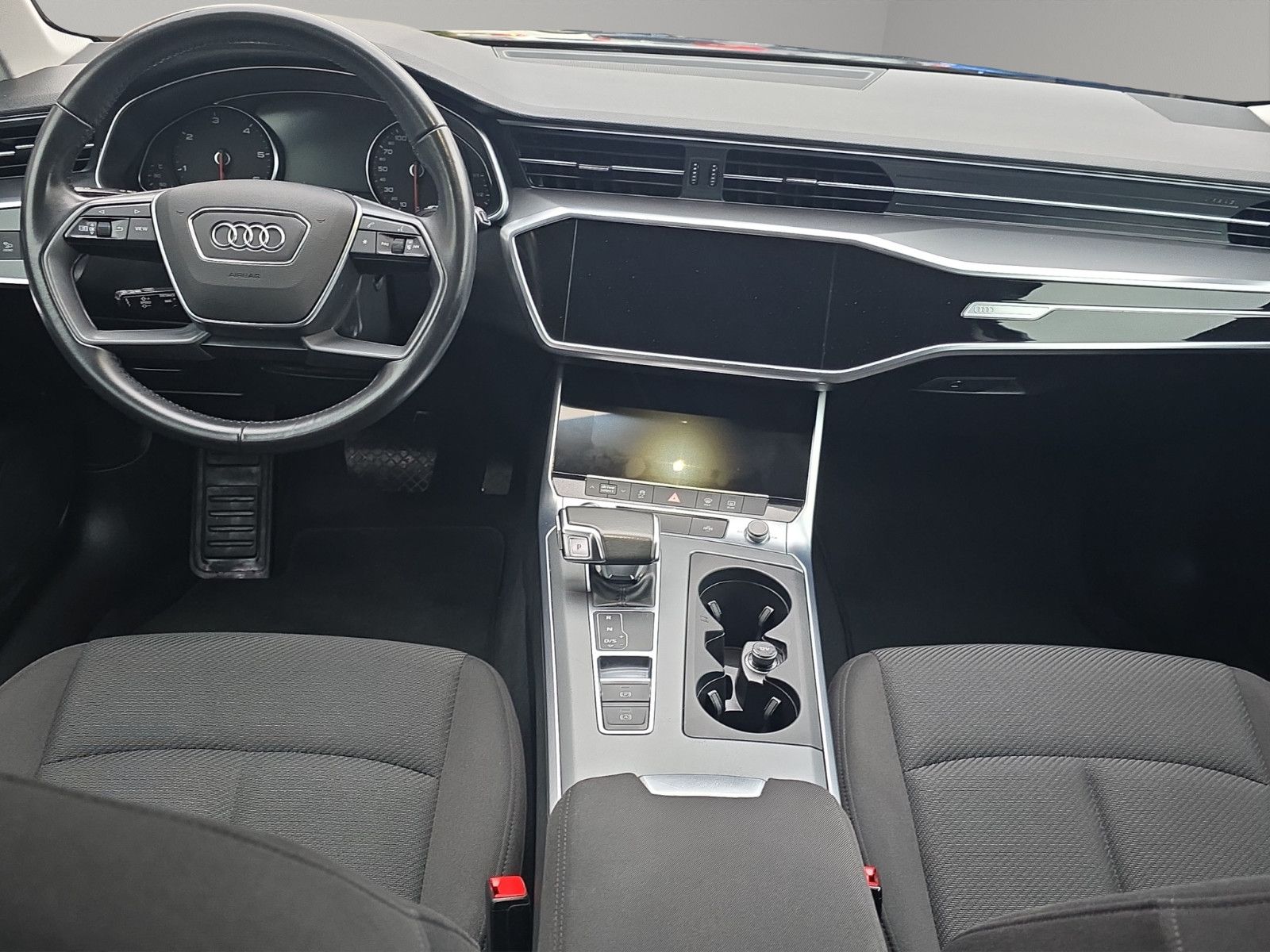 Fahrzeugabbildung Audi A6 Avant 40 TDI LED+KAMERA+NAVI+PDC+AHK+SHZ