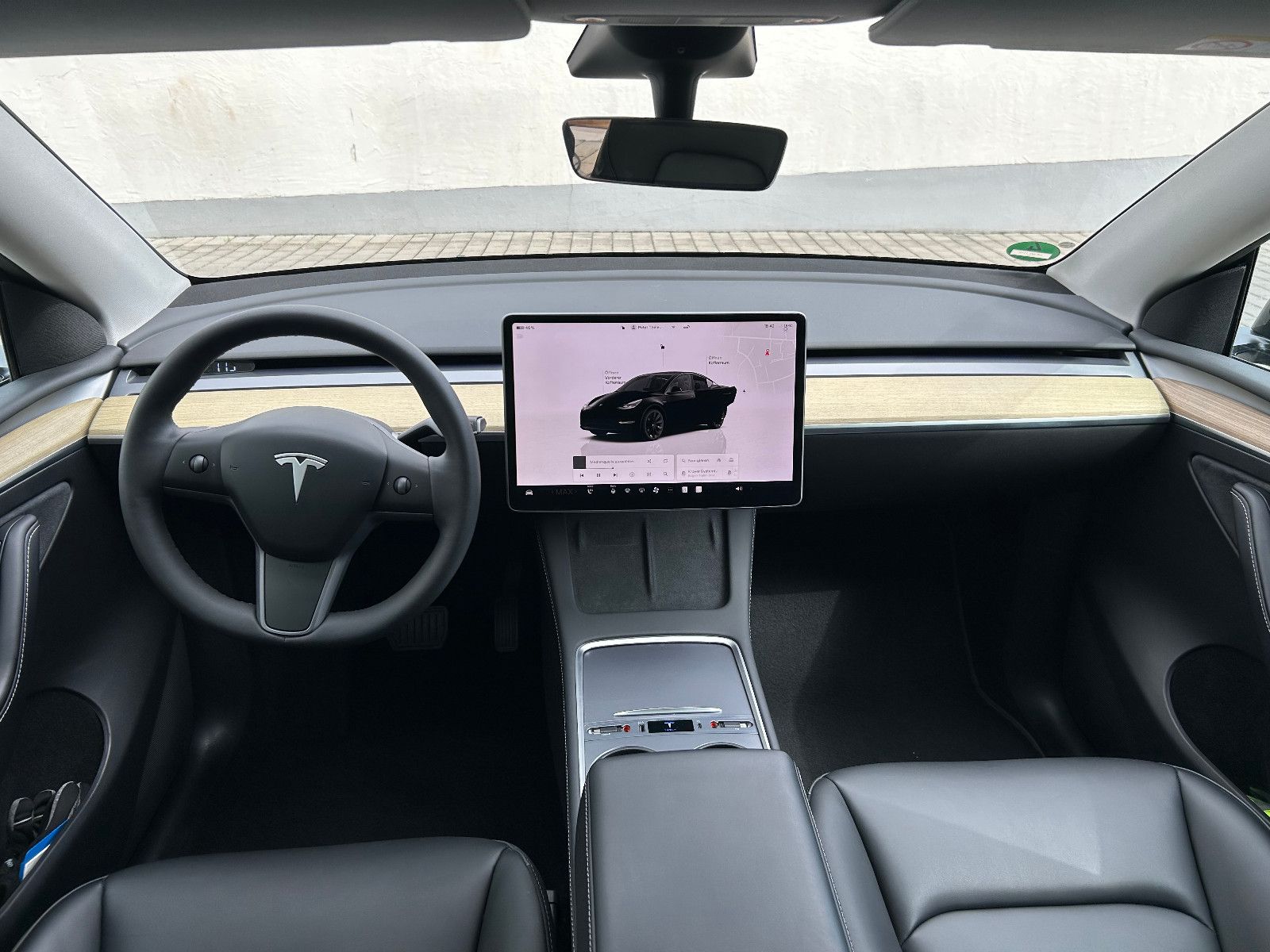 Tesla Model Y Hinterradantrieb RWD  foto 4