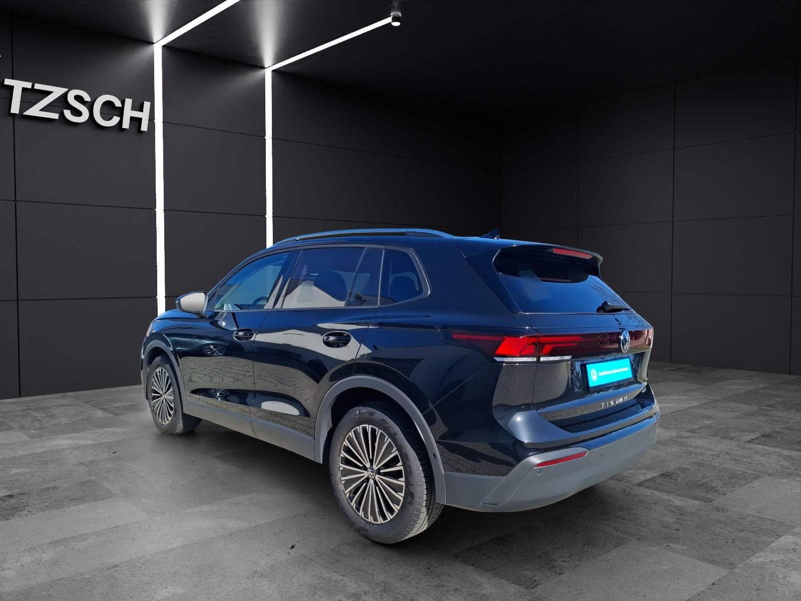 Fahrzeugabbildung Volkswagen Tiguan eTSI Life DSG Standhzg. LED AHK Navi AID