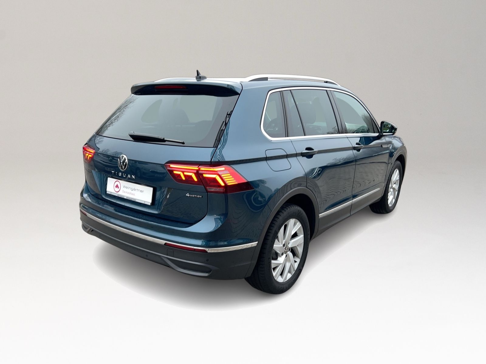 Tiguan Life 2,0 l TDI 4MOTION, AHK, IQ Light, Bu
