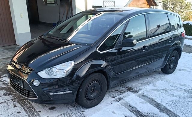 Ford S - Max, Titanium