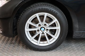 BMW 318 Advantage LED SH