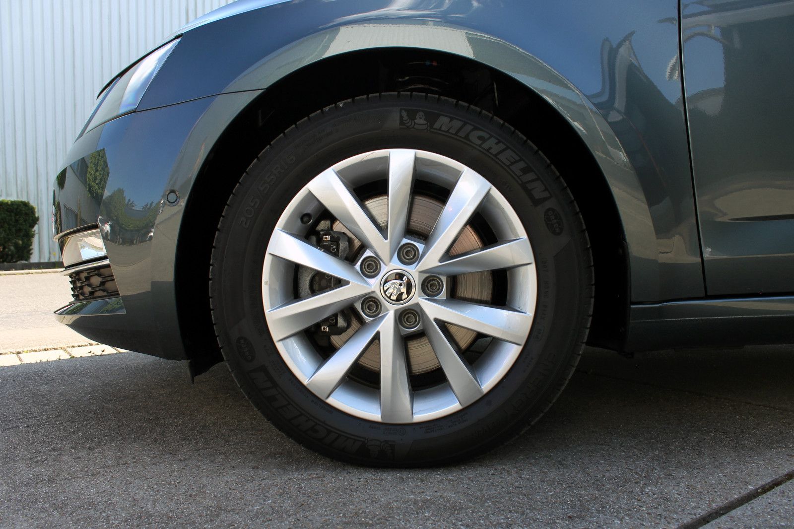 Fahrzeugabbildung SKODA Octavia Combi 1.5TSI Style CANTON ACC SHZ KAM BT