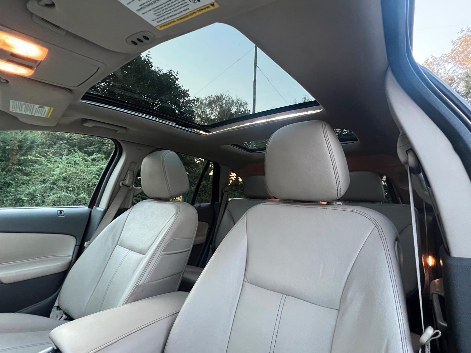 Ford Edge LTD 3.5L AWD *Vollausstattung*Pano*Kamera!