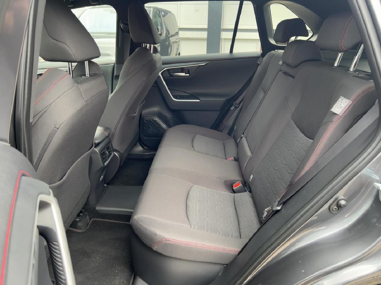 Fahrzeugabbildung Toyota RAV4 2.5 Plug-in Hybrid 4x4 Comfort