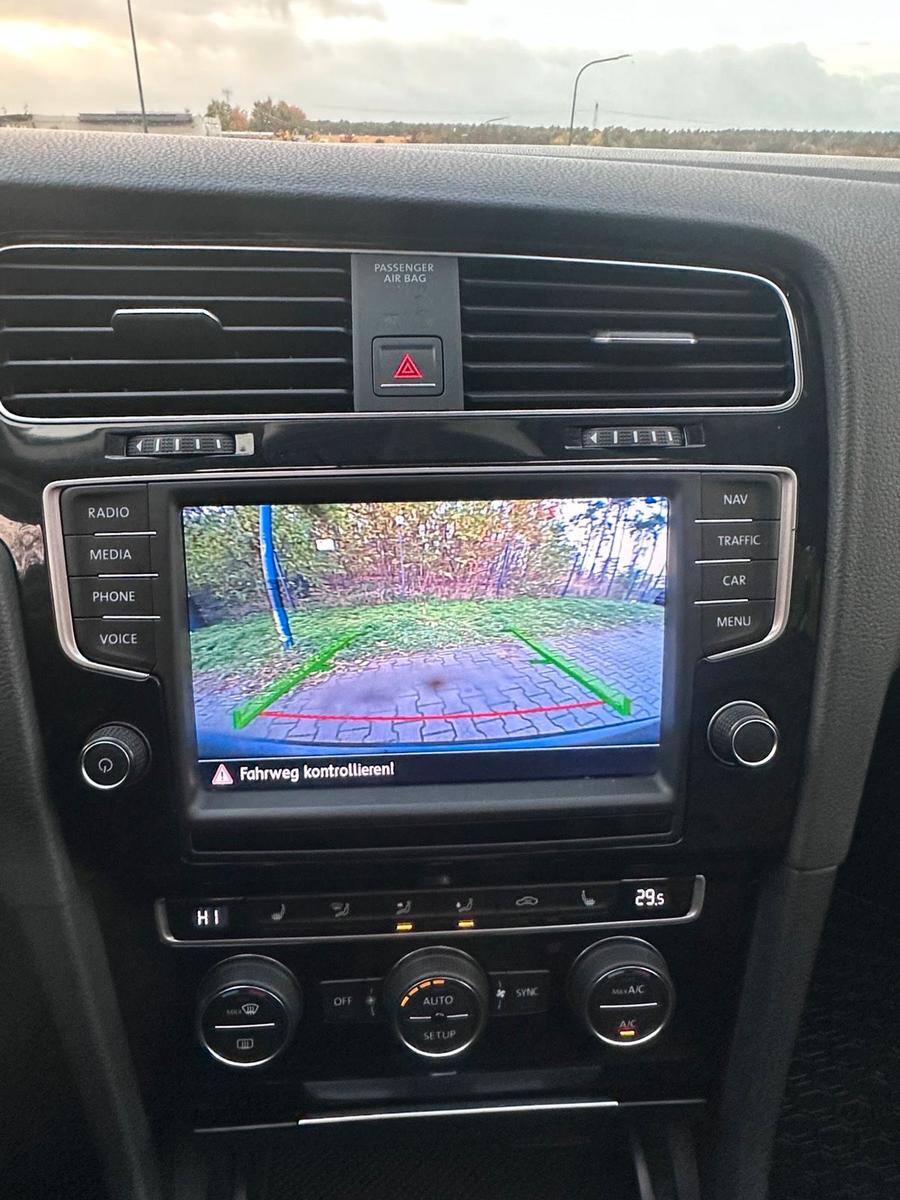 Volkswagen Golf 2013 — engine 150 HP (110kW)