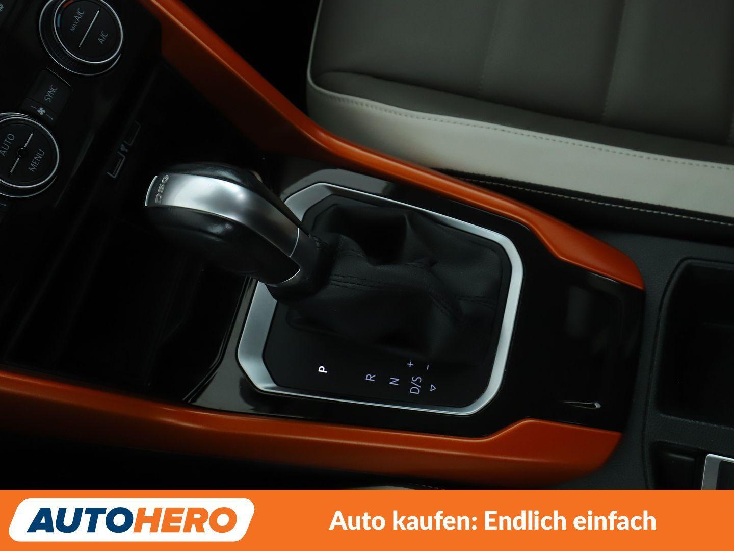 Volkswagen T-Roc 1.5 TSI ACT Style Aut.*NAVI*PDC*ACC*