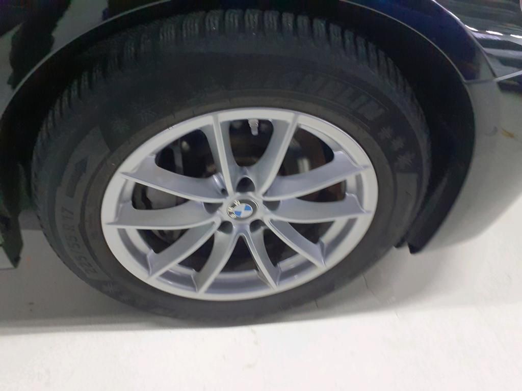 BMW 530 d Touring xDrive 3.0 Steptronic Pano*AHK*Led