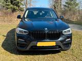 BMW X3 xDrive20i A ADVANTAGE - BMW X3 mit Benzin-Antrieb: mit Android Auto