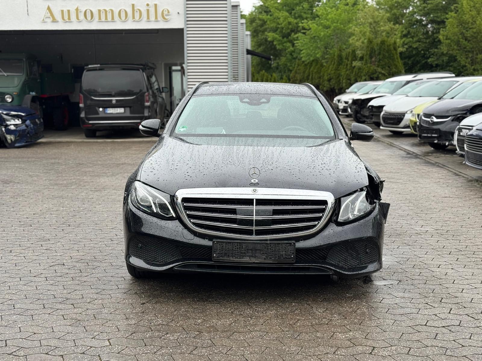 Mercedes-Benz E 220d Autom. LED Kamera Navi 2.Hand