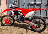 Honda CRF 450 R - Motorräder in Halle