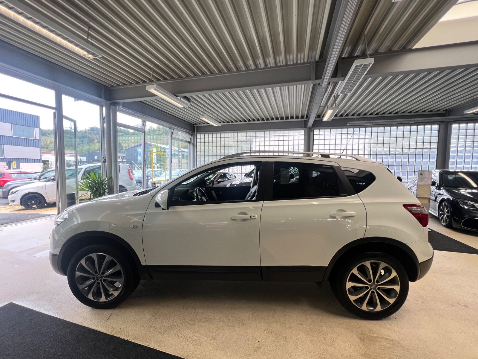 Fahrzeugabbildung Nissan Qashqai Tekna *360 KAMERA*NAVI*LEDER*BOSE*