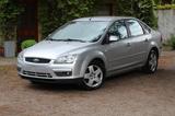 Ford Focus Lim. Style*TÜV 09/2026* - Ford Focus aus 2007: ST