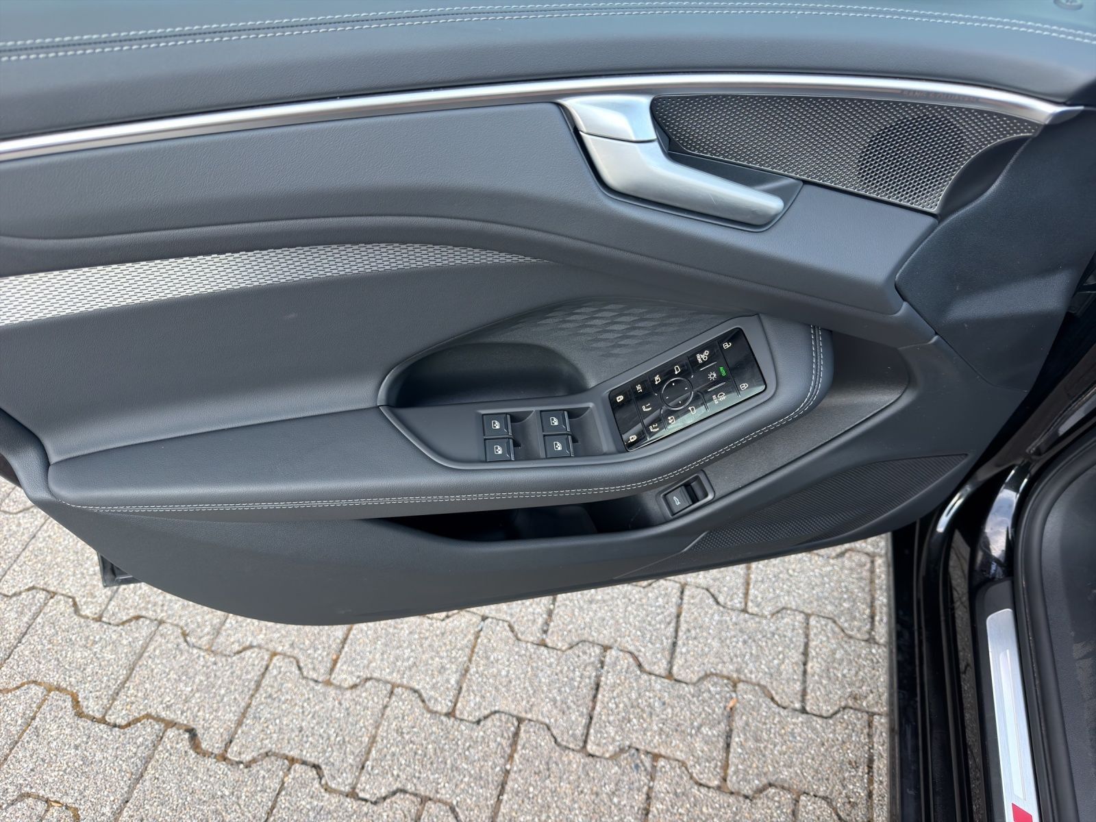 Audi A6 - Bild 8