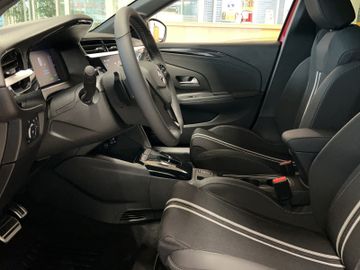 Fotografie des Opel Corsa GS Hybrid Automatik Kamera LED Sitzheizung