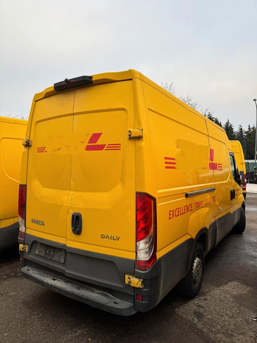 Iveco Daily Kasten HKa 35 S ... V Radstand 3520 L