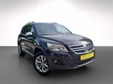 Volkswagen Tiguan Sport&Style 4Motion*NAVI-AHK-PDC-SITZH* - Volkswagen Tiguan aus 2010