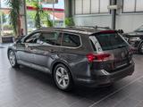 Volkswagen Passat Variant 1.5 TSI OPF Business 1.Hand - : Grau, Ambiente-Beleuchtung, Kombi