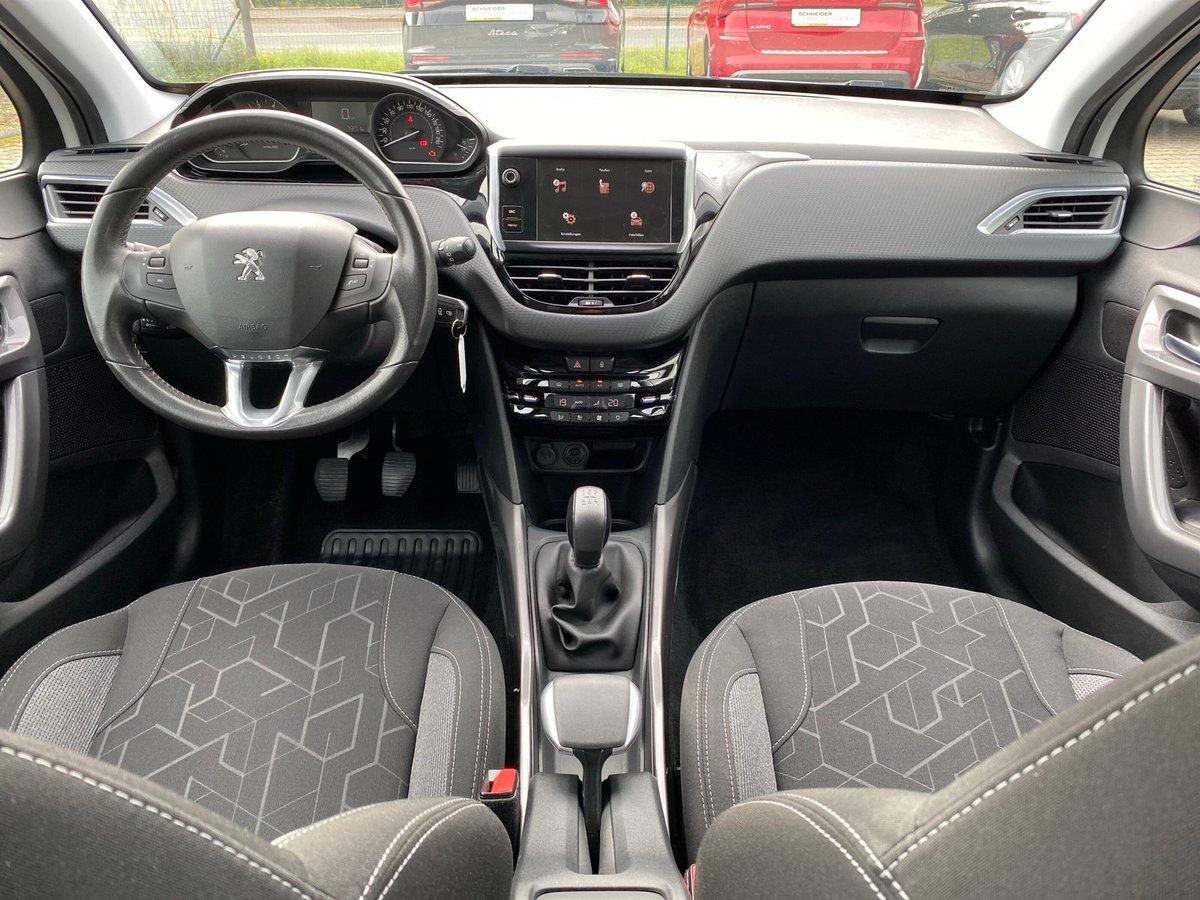 Peugeot 2008 1.2 PURETECH 82 ACTIVE KLIMA+SHZ+BLUETOOTH