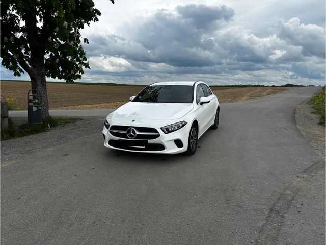 MERCEDES-BENZ A 180 d DCT -
